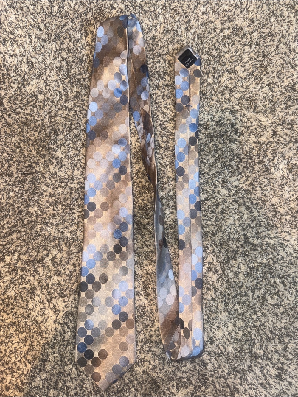 Kenneth Cole Reaction Brown and Blue Polka Dot Silk Tie